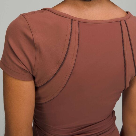 lululemon Square Neck Mesh and Nulu Yoga T-Shirt - Picture 3 of 11